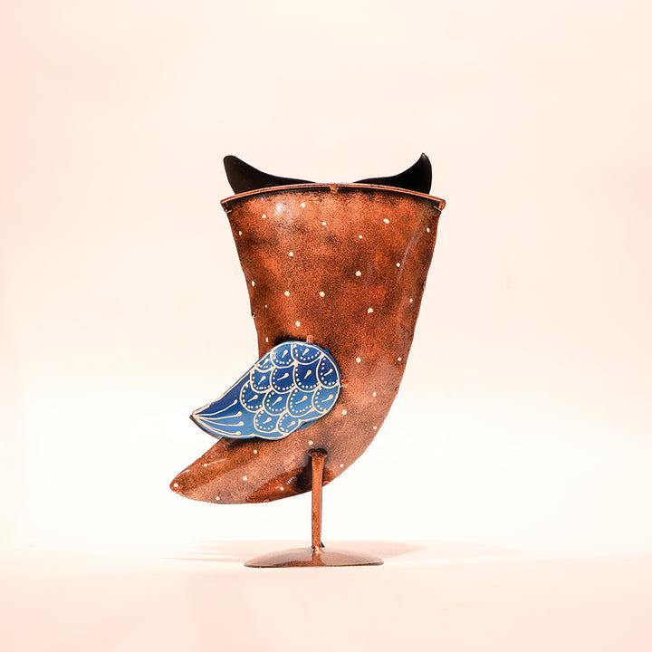 Iron Owl Pen Stand – Artistic Desk Organizer