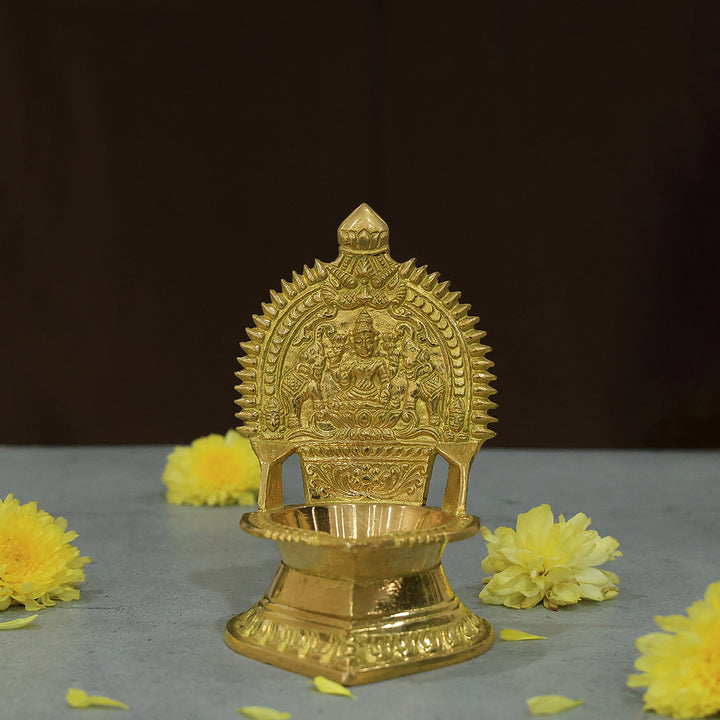 4.5” பித்தளை காமாக்ஷி தீபம்