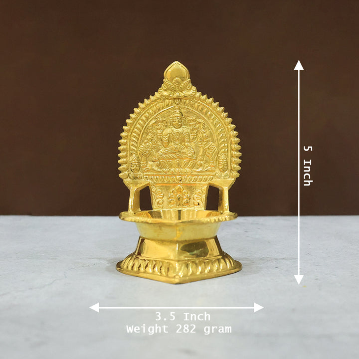 ఇత్తడి కామాక్షి దీపం