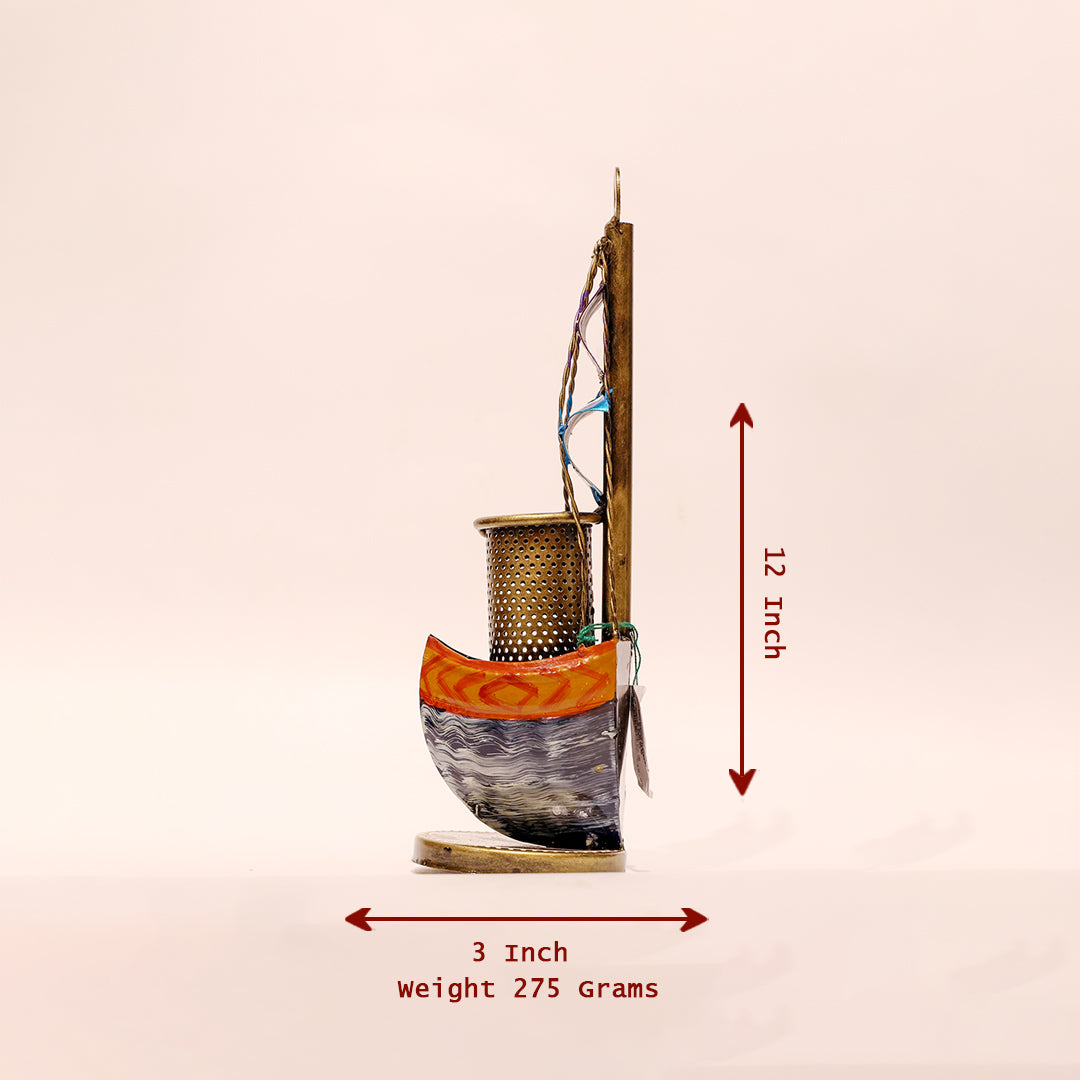 Handcrafted Mini Boat Pen Stand