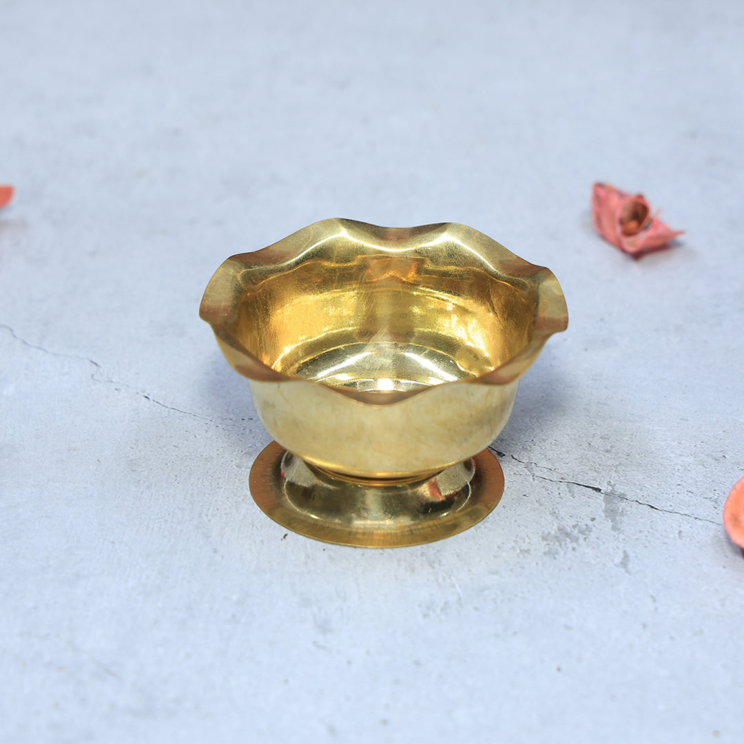 1.5" Brass Chandan Cup