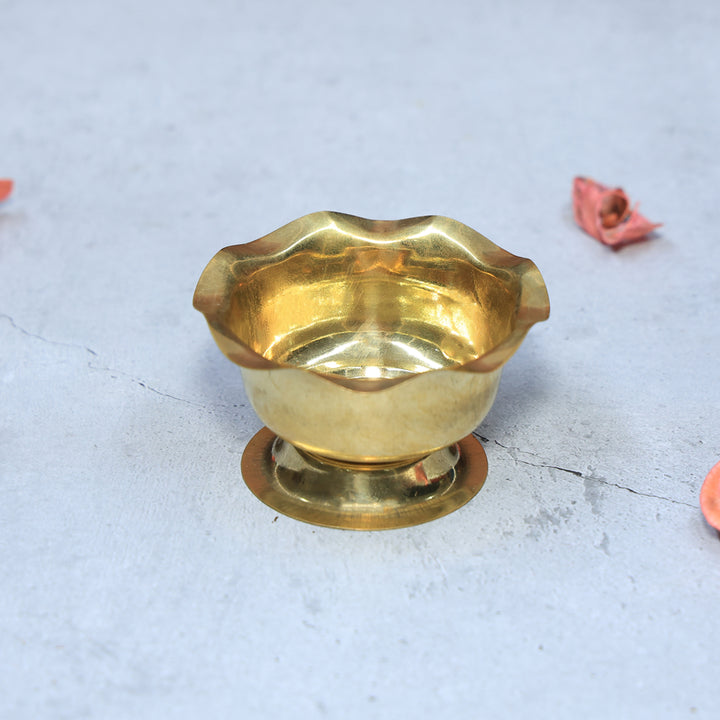 1.5" Brass Chandan Cup
