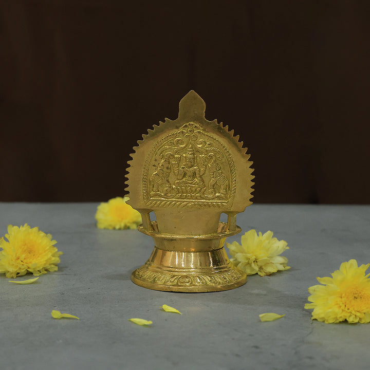 4.5” பித்தளை காமாக்ஷி தீபம்