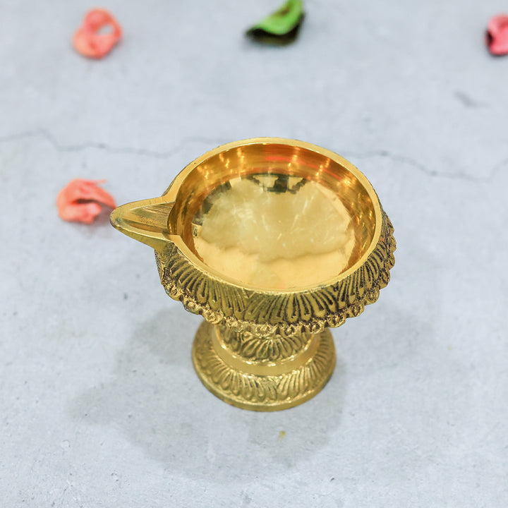 Brass Kuber Deepa with Small Stand