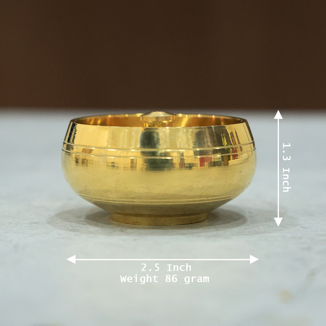 பித்தளை குபேர பயலி தீபம்