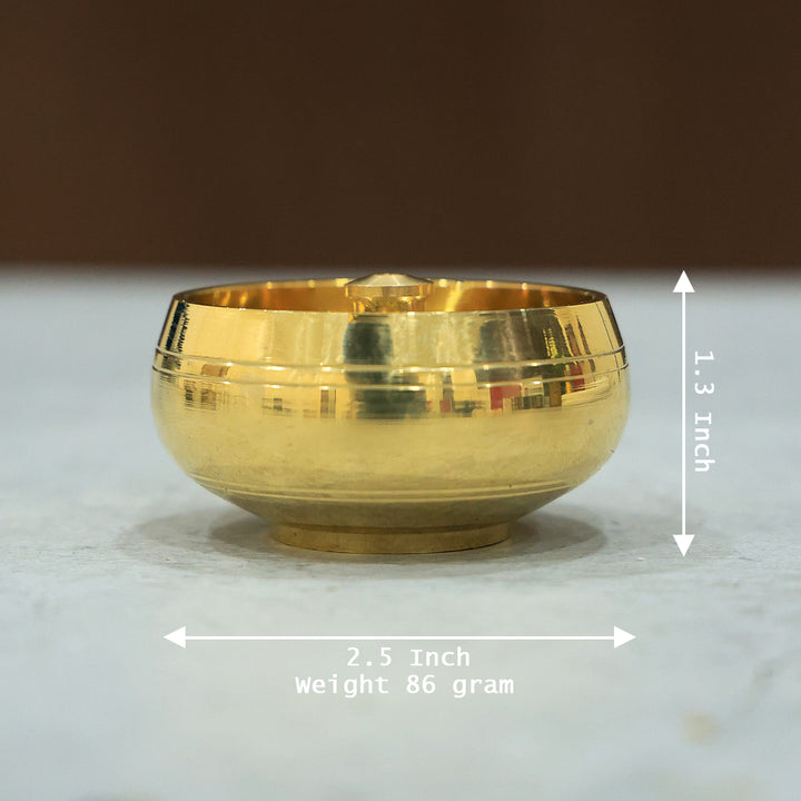பித்தளை குபேர பயலி தீபம்