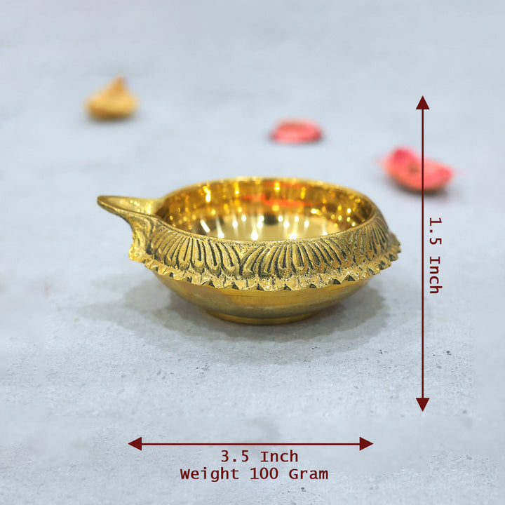 3.5" వైడ్ బ్రాస్ కుబేర్ దీప