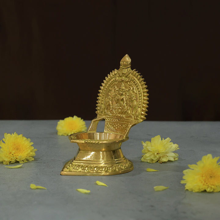 4.5” பித்தளை காமாக்ஷி தீபம்