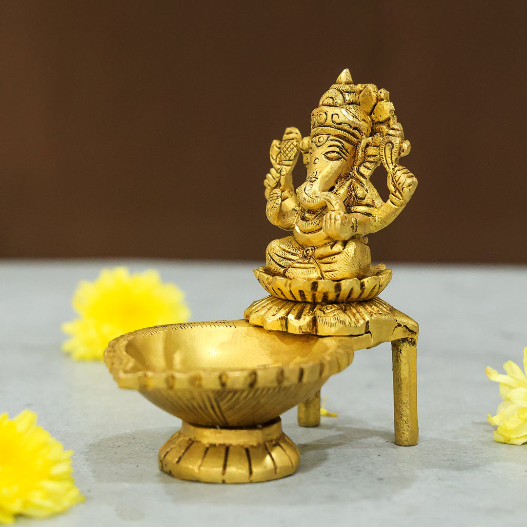 4” Brass Ganesh Idol with Deepam – Blessings of Wisdom and Prosperity