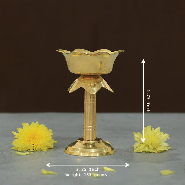 4.5" పొడవైన లోటస్ లాంప్
