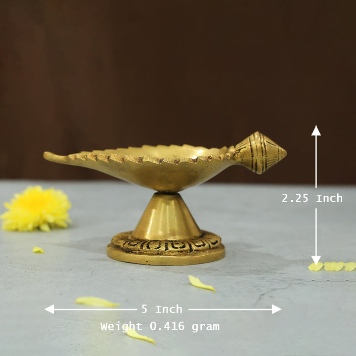 2.5" பித்தளை இலை தீபா