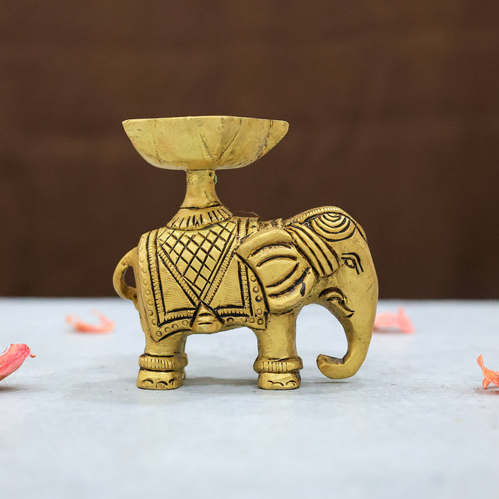 3.25" நேர்த்தியான பித்தளை யானை தீபம்