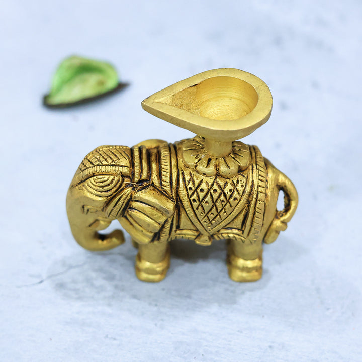 2.75" பித்தளை யானை தீபம்