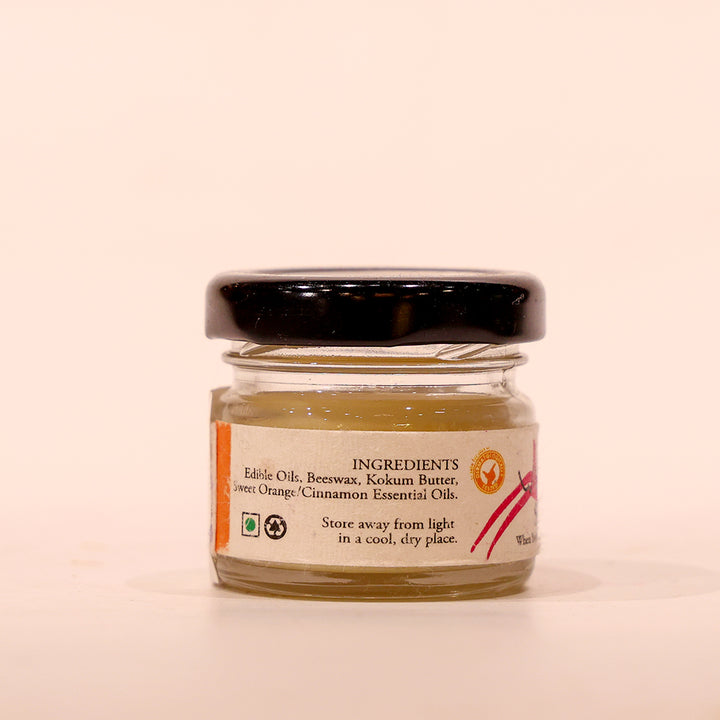Smile Lip Balm – Lavender Flavor – 15g | Soft, Nourished Lips
