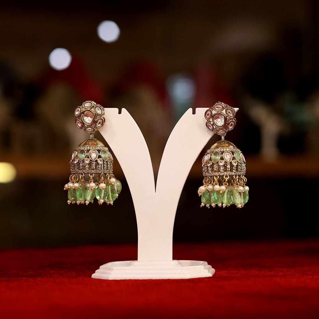Elegant Green Kundan Necklace with Matching Jhumka Earrings
