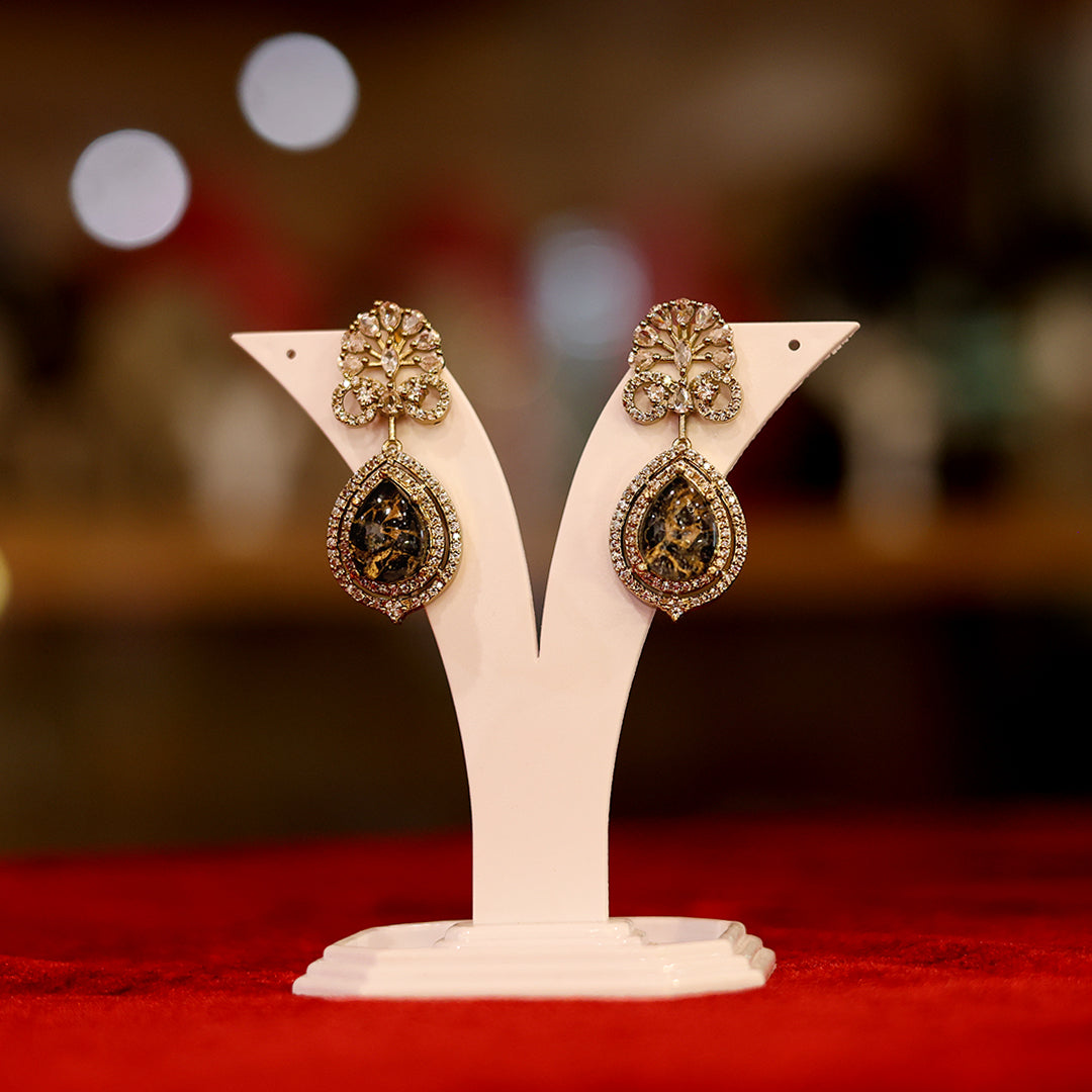 Elegant Designer Pendant Necklace Set with Matching Earrings