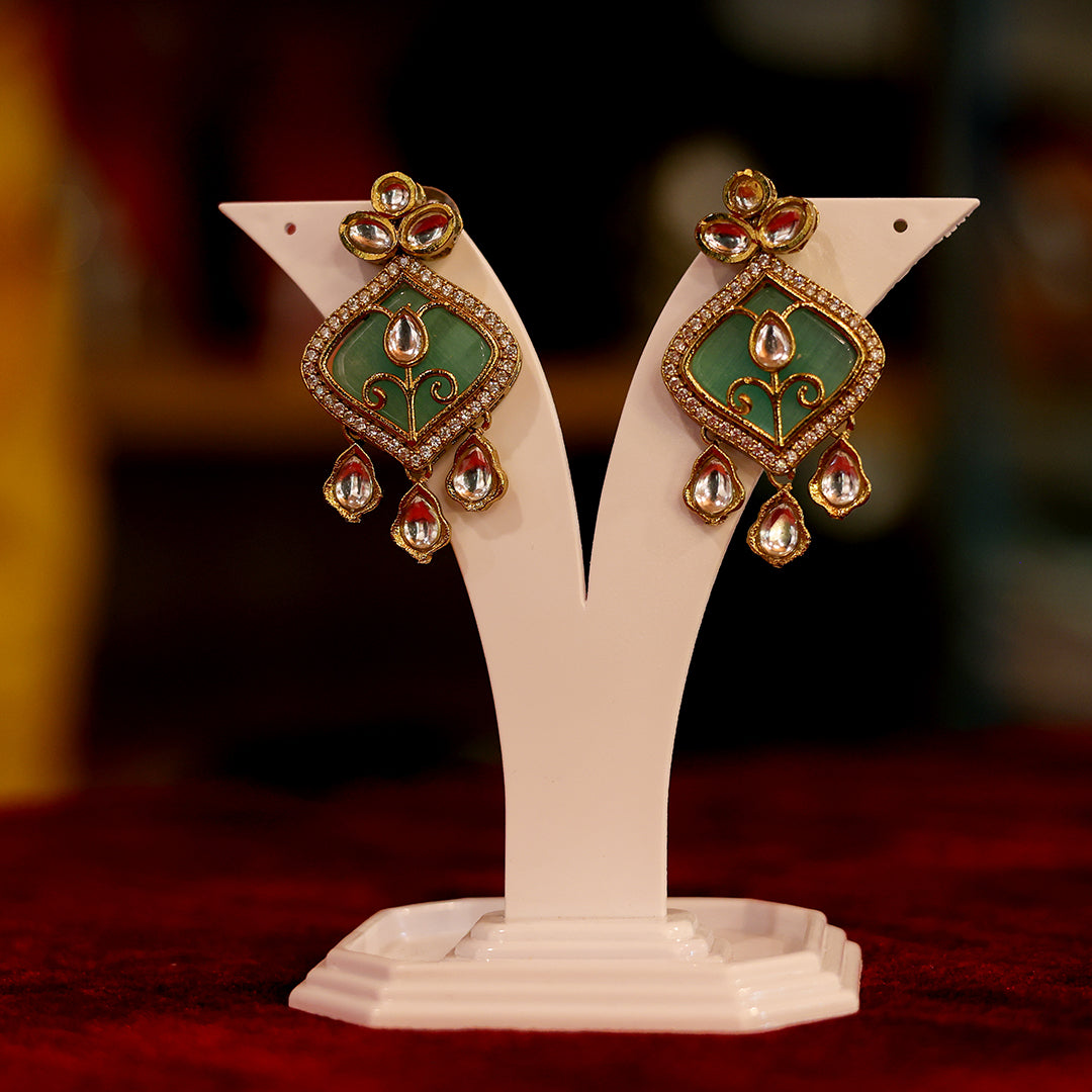 Kundan Necklace Set with Green Enamel Pendant & Earrings