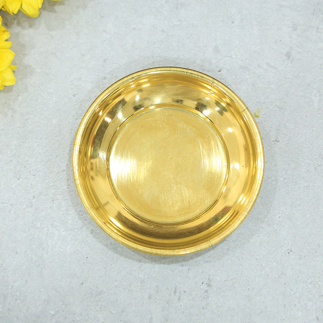 2.5” Elegant Brass Plain Alva Plate – Sripuram Store