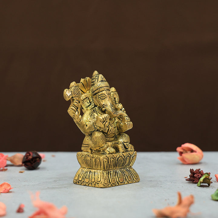 3.9" Brass Antique Square Base Ganesh Idol