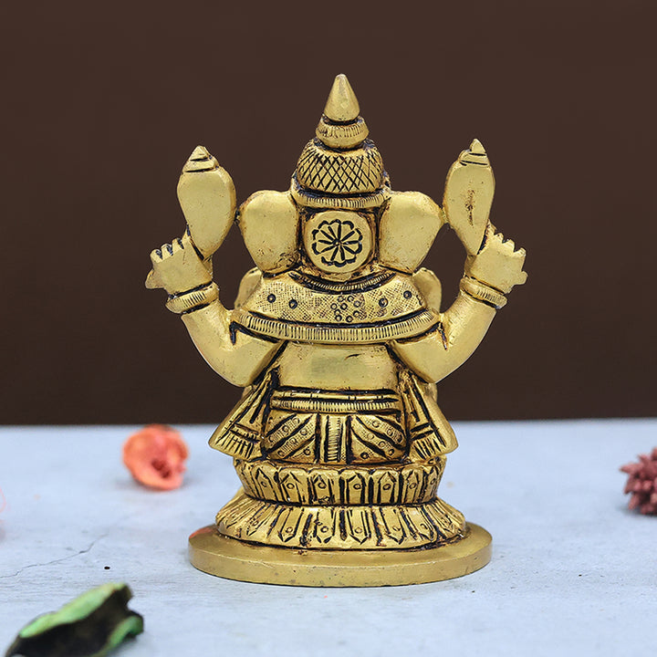 4" Brass Ganeshs with Round Base and Yellow Antique Finish