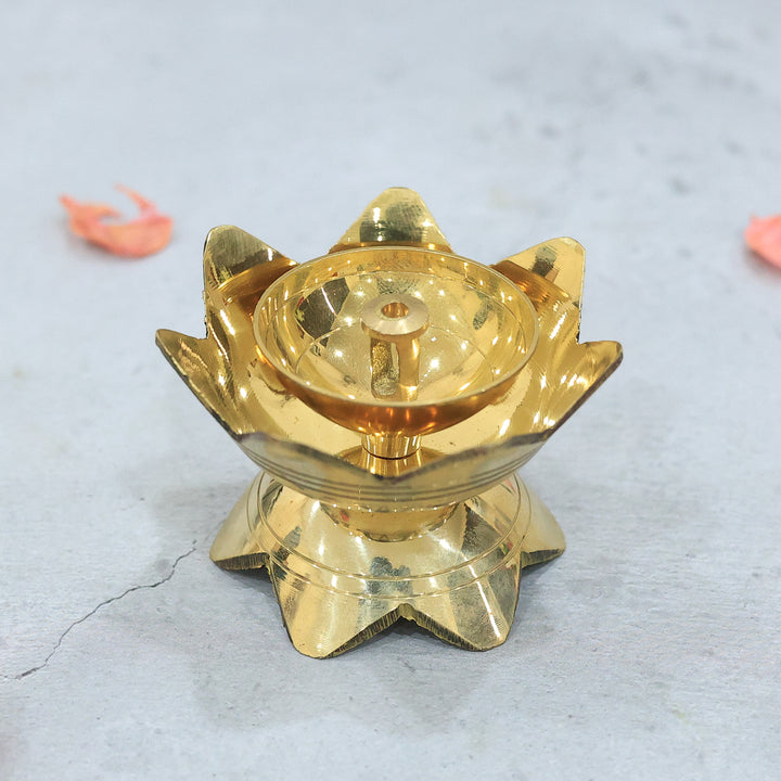 2" Brass Kamal Nanda Deepam