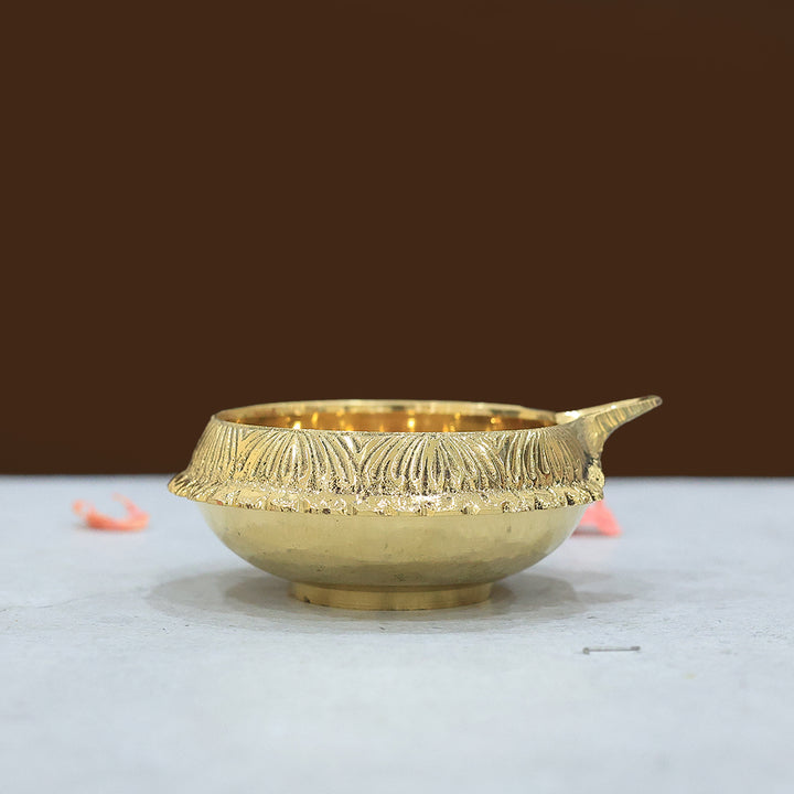 4.25" அகன்ற பித்தளை குபேர தீபம்