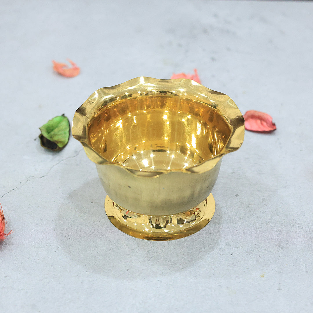 2.2" பித்தளை சந்தன் கோப்பை