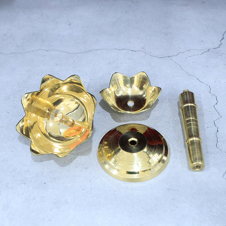 Brass Kamal Stand – A Symbol of Purity and Grace