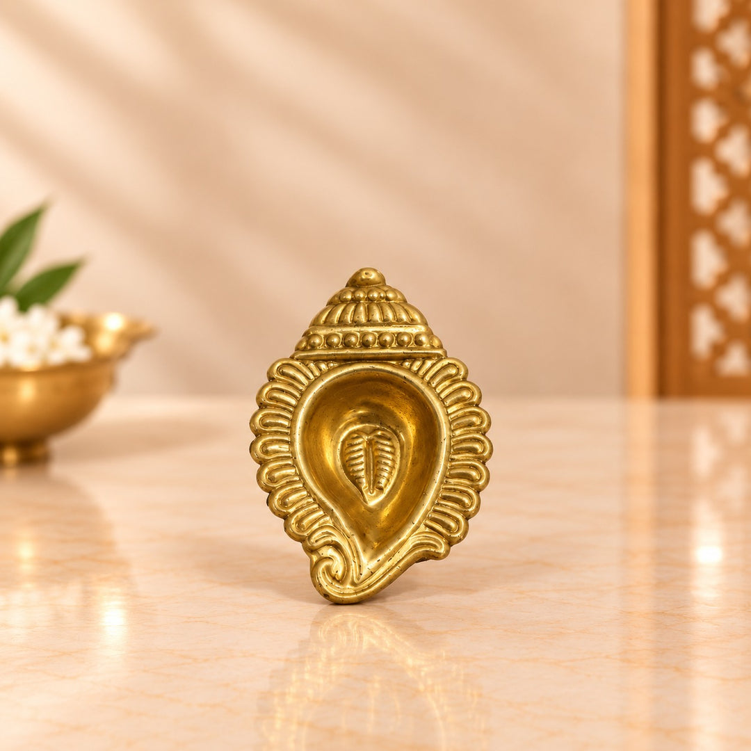 2" Mango Shaped Brass Diya